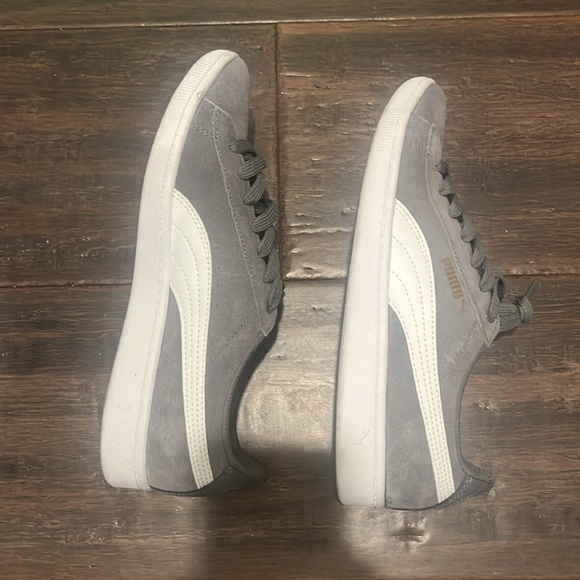 Puma in perfect condition in box - Picture 3 of 4